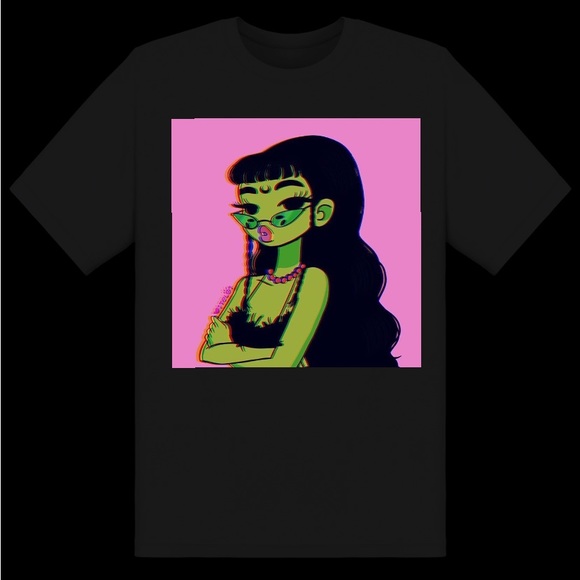 Tops - Alien graphic black tee. 👽🛸